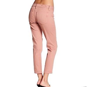 NWT Miss Me Stretch Cropped Jeans